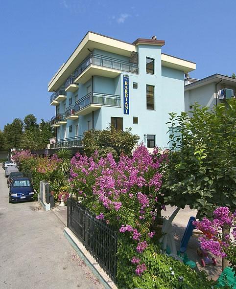 Hotel Barbiani Rimini Luaran gambar