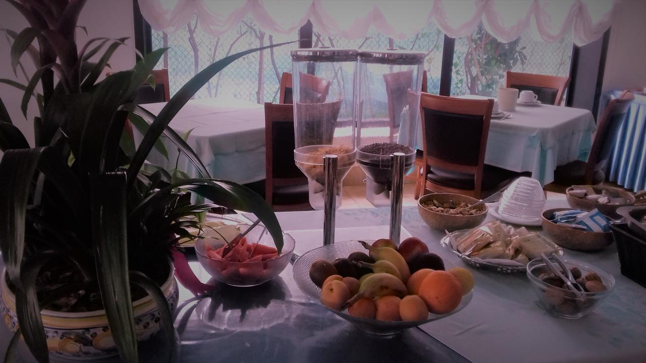 Hotel Barbiani Rimini Luaran gambar